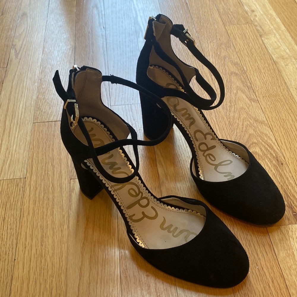 Black Sam Edelman Simmons trendy block heels with ankle strap